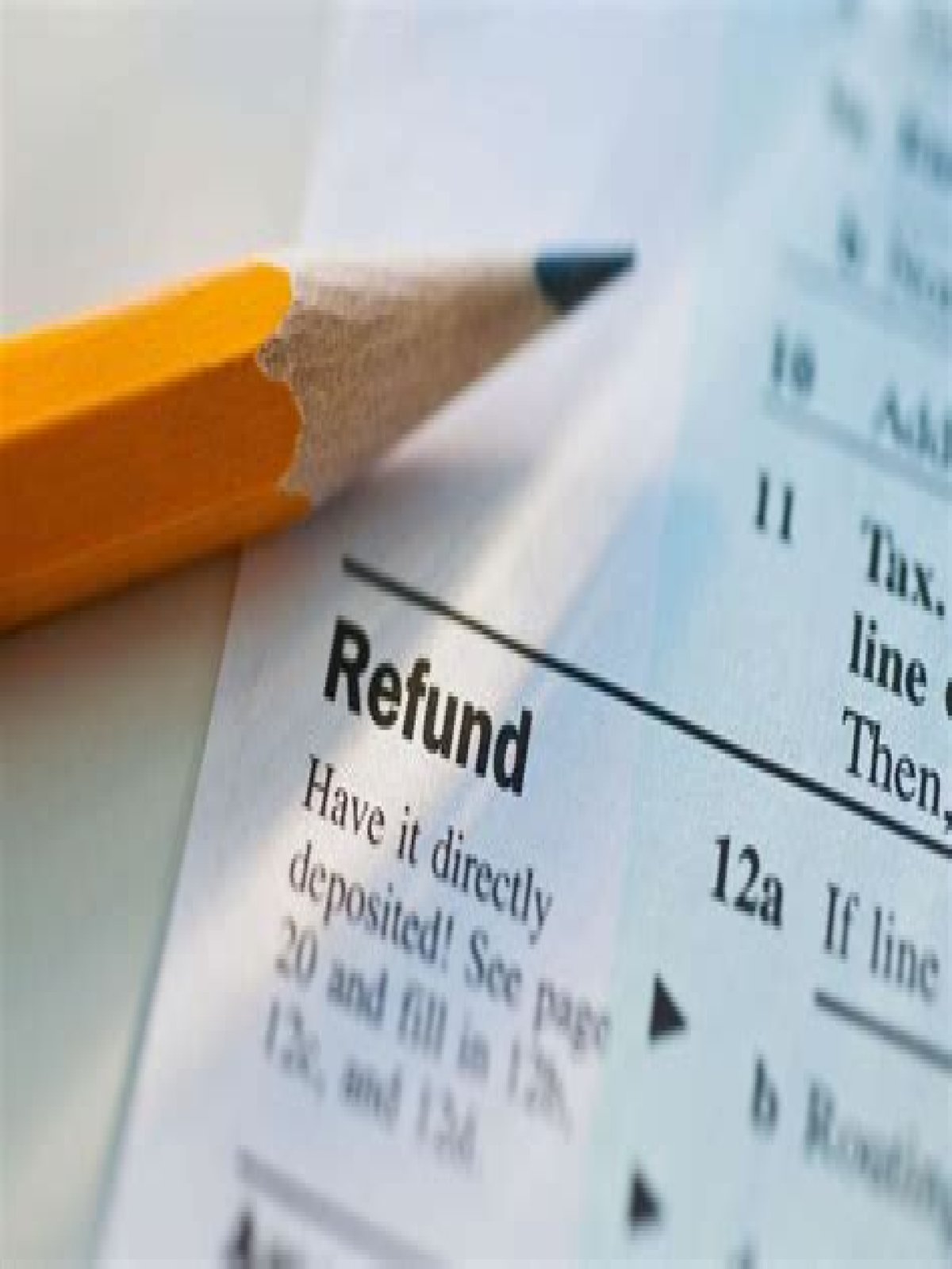 Are cashiers checks over 10000 reported to the IRS?